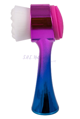 2 in 1 Facial Brush